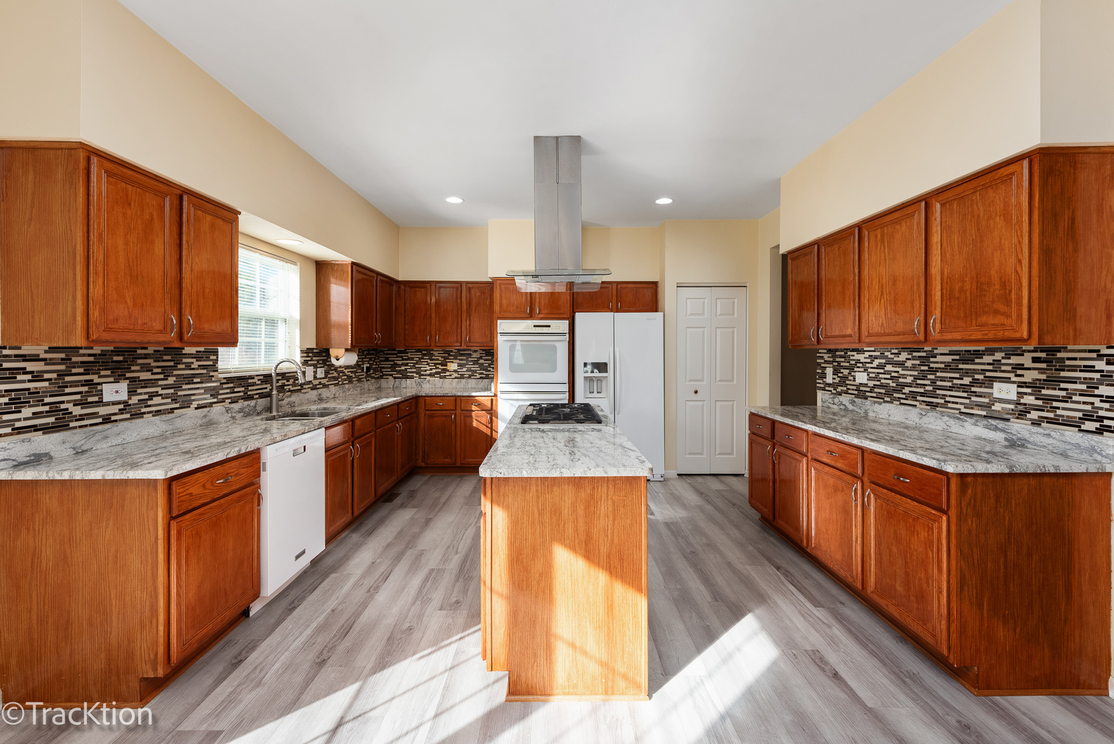 2597 Tahoe Court