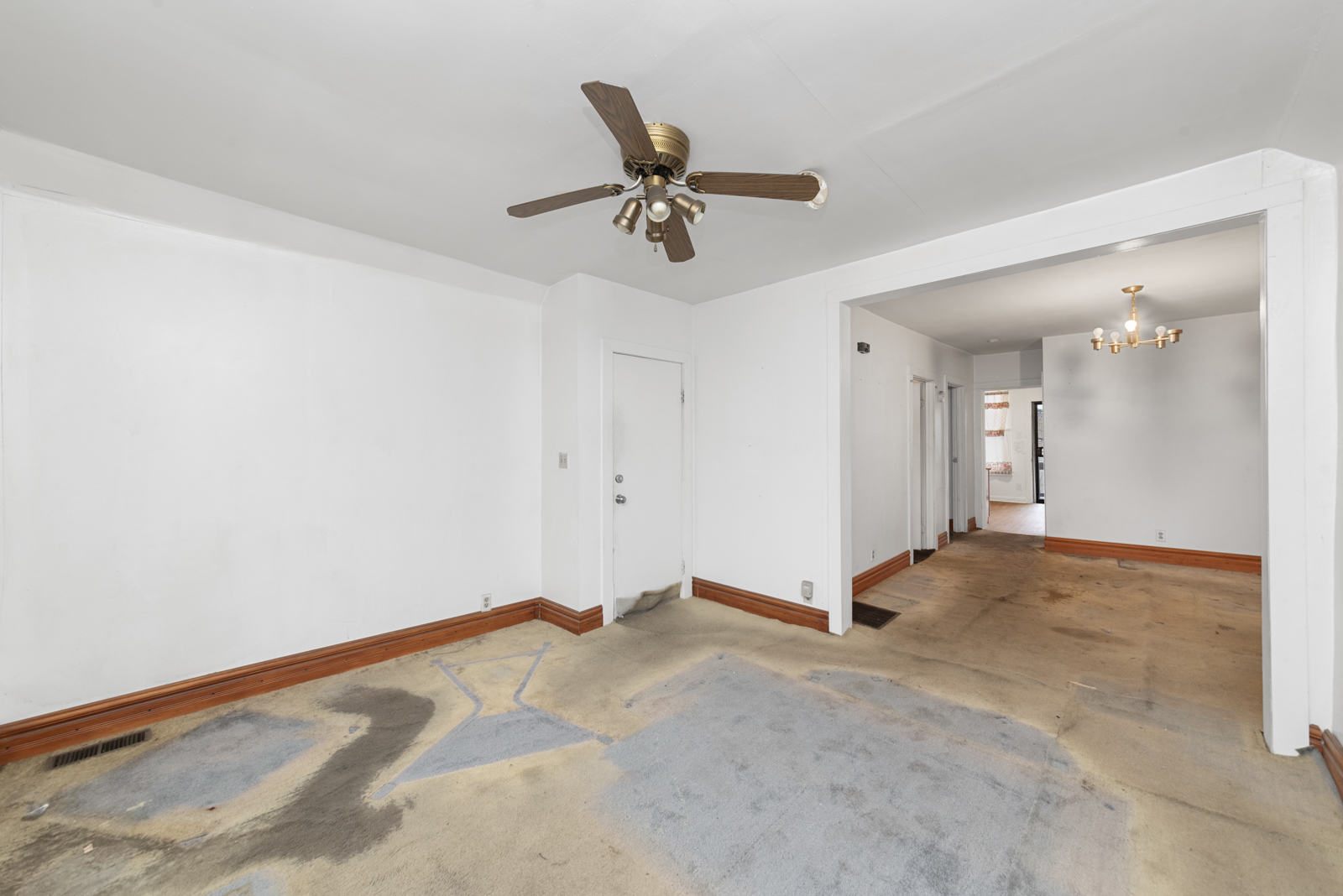 955 N Central Park Avenue