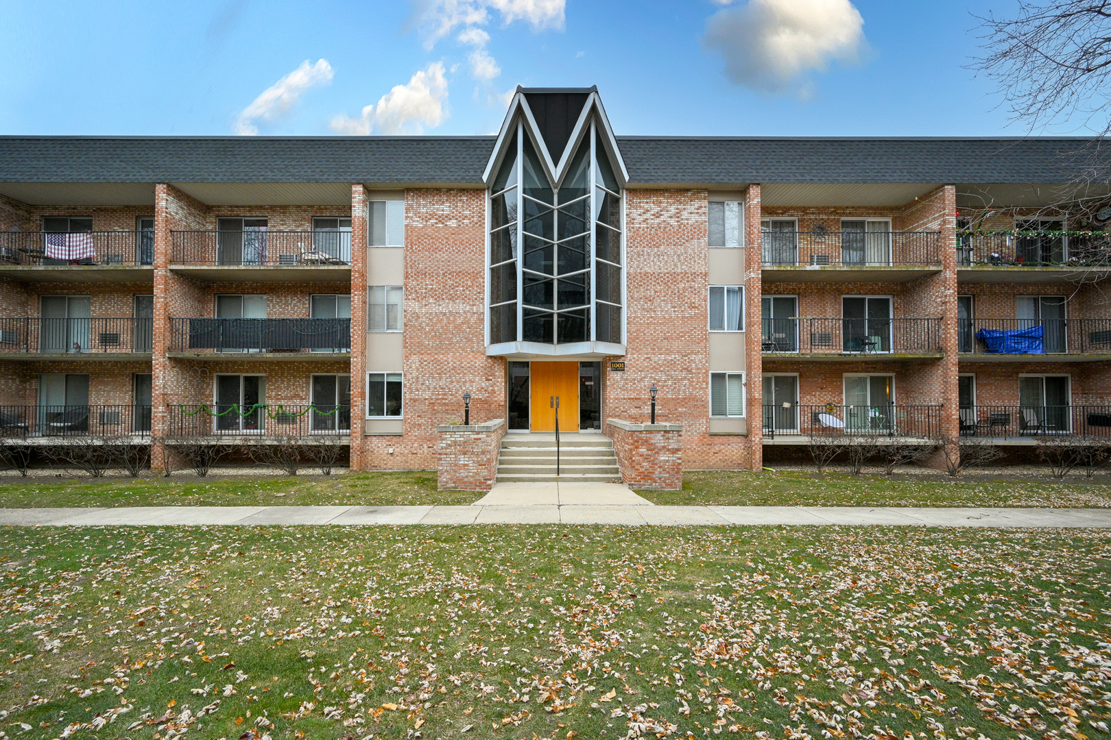 1001 N Mill Street Unit: 302