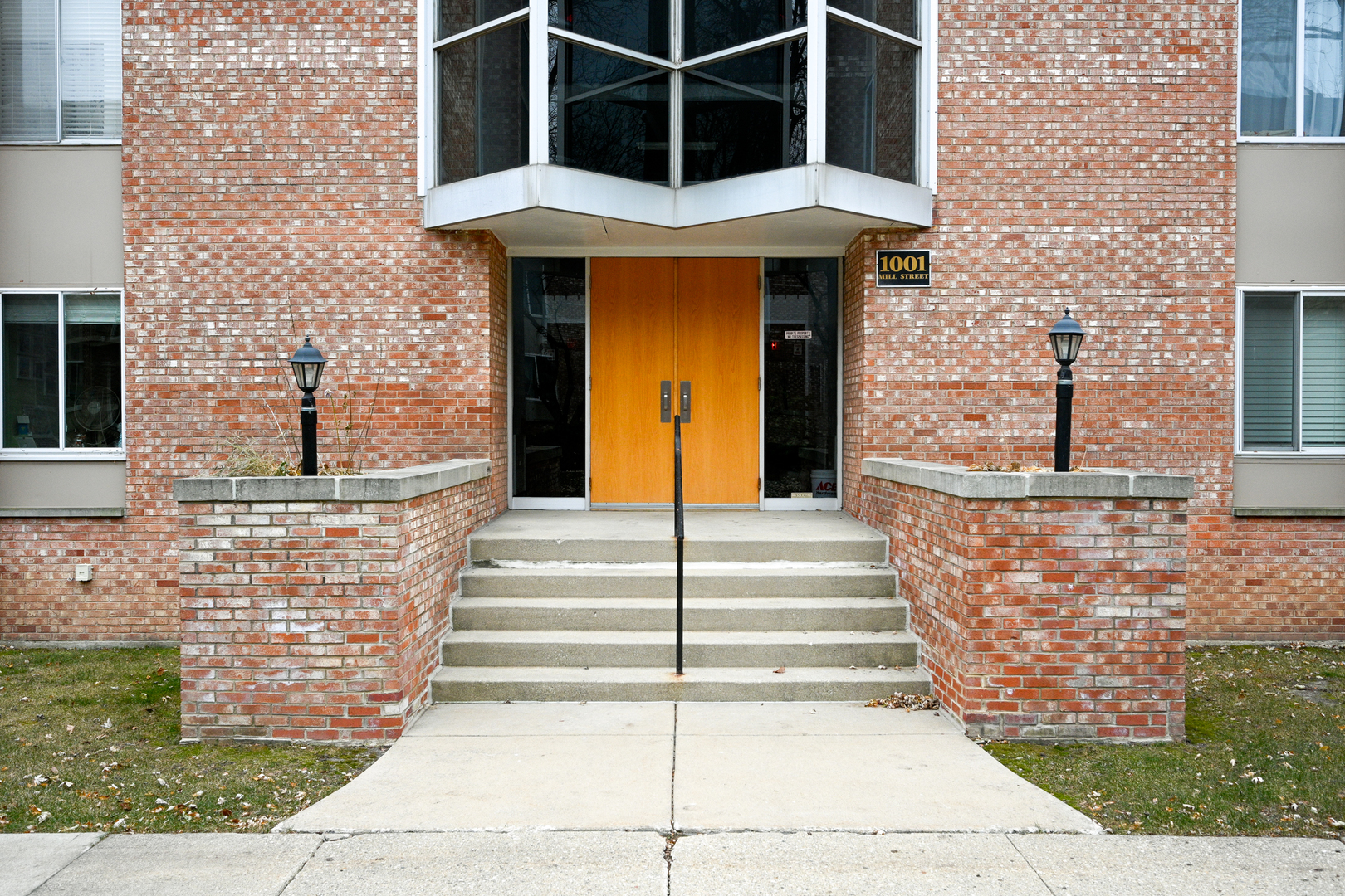 1001 N Mill Street Unit: 302