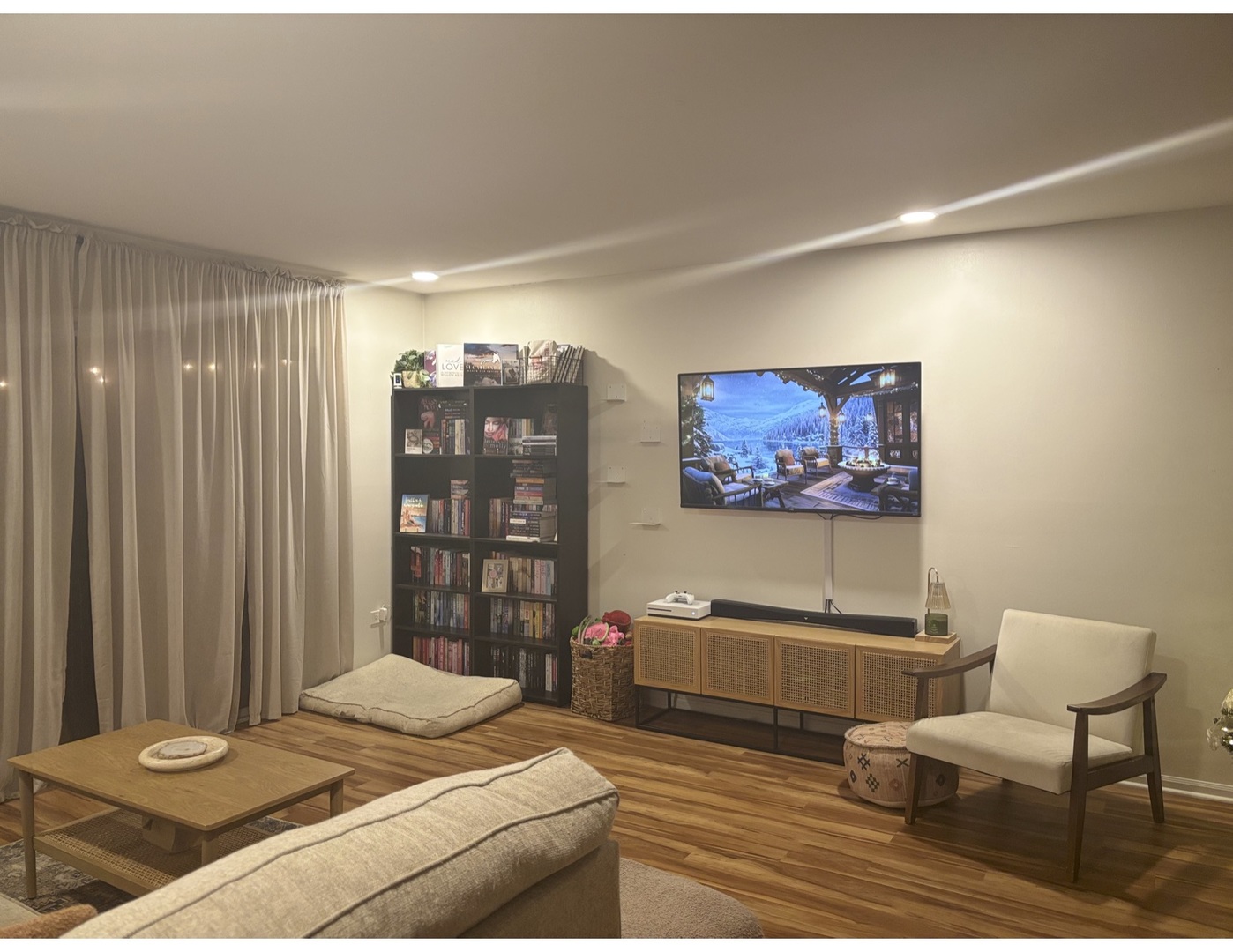 393 Sandhurst Circle Unit: 2