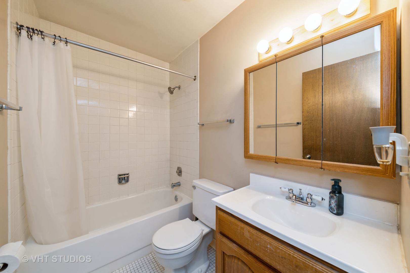 164 Waters Edge Drive Unit: 302