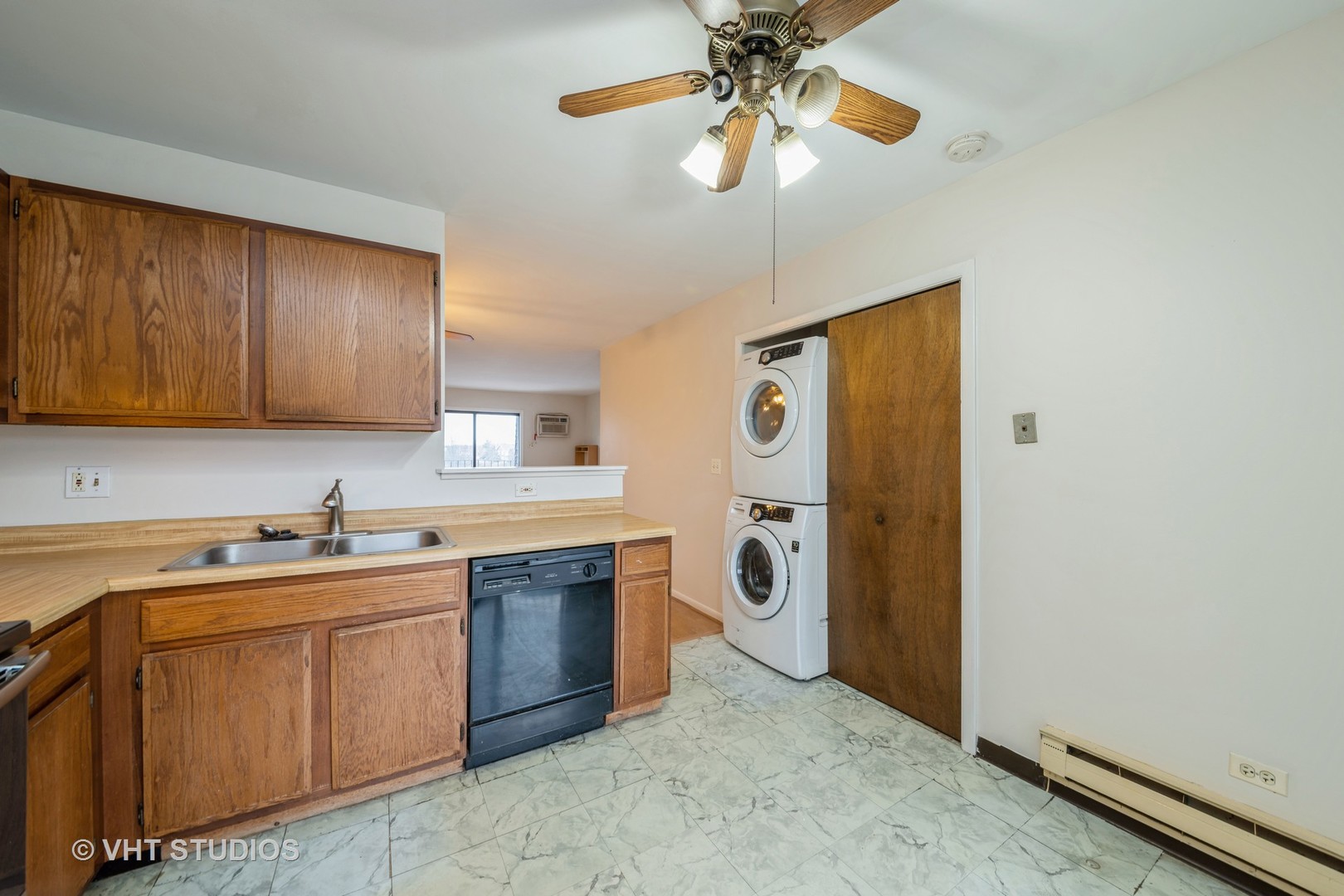164 Waters Edge Drive Unit: 302