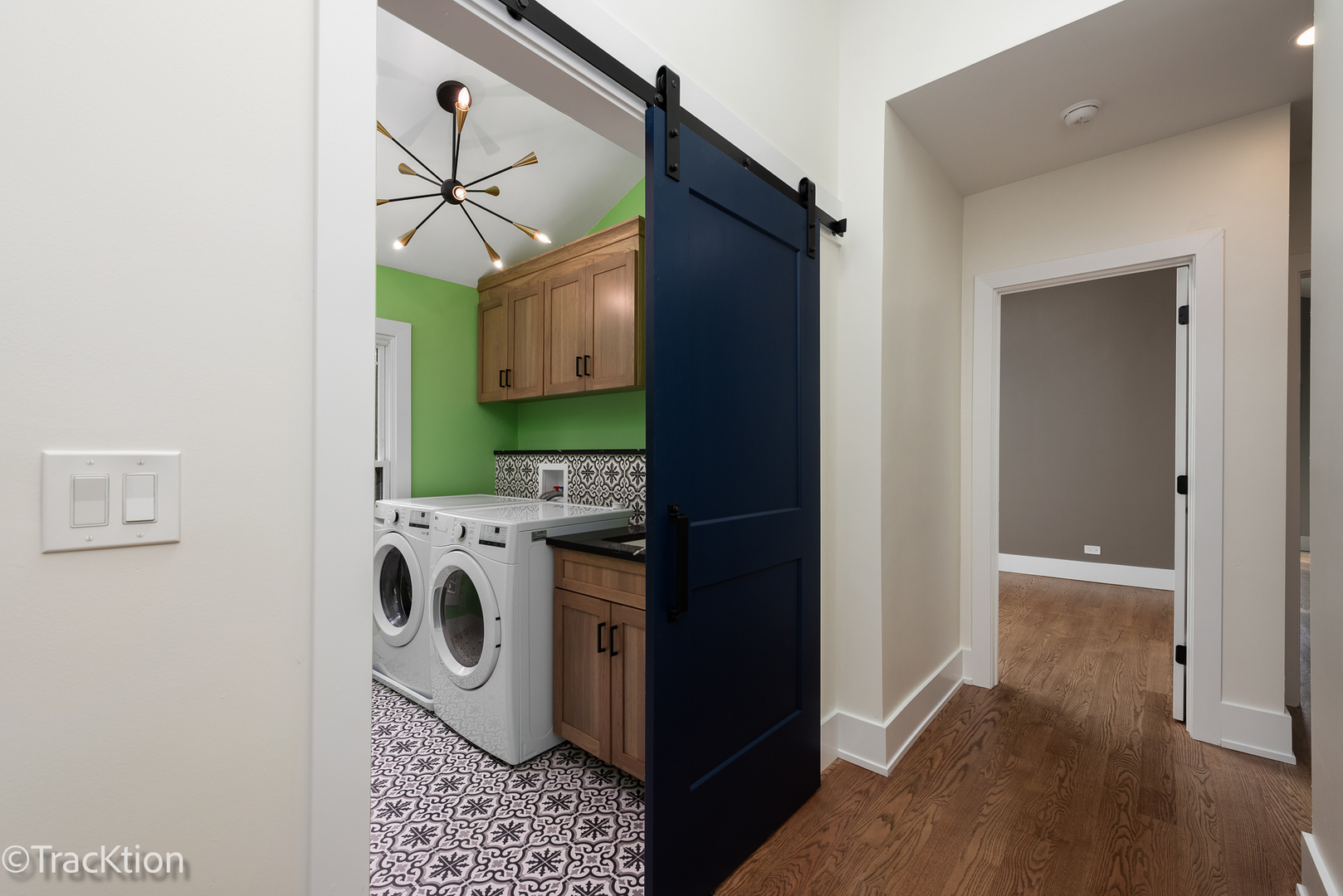348 N Walnut Street