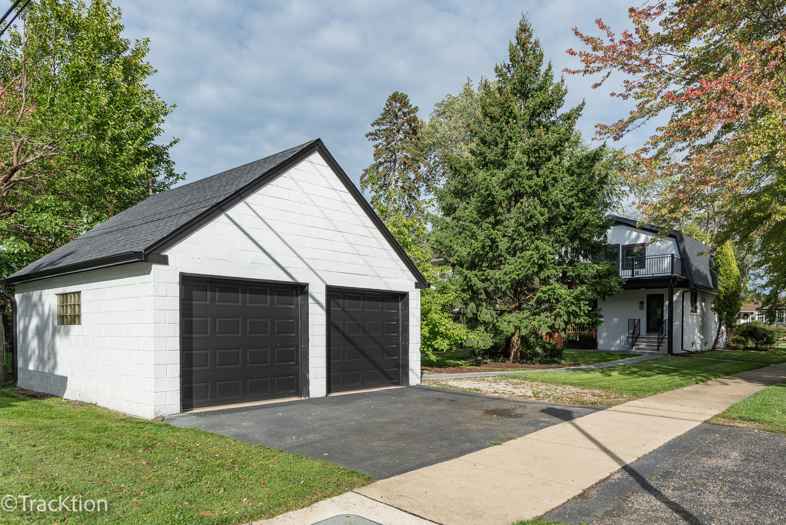 348 N Walnut Street