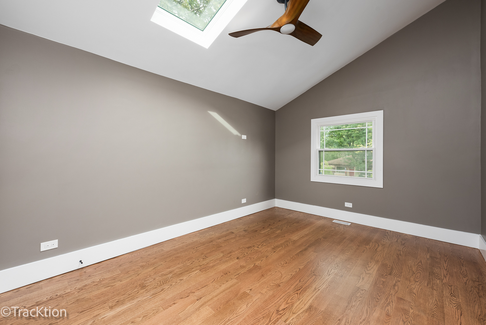 348 N Walnut Street
