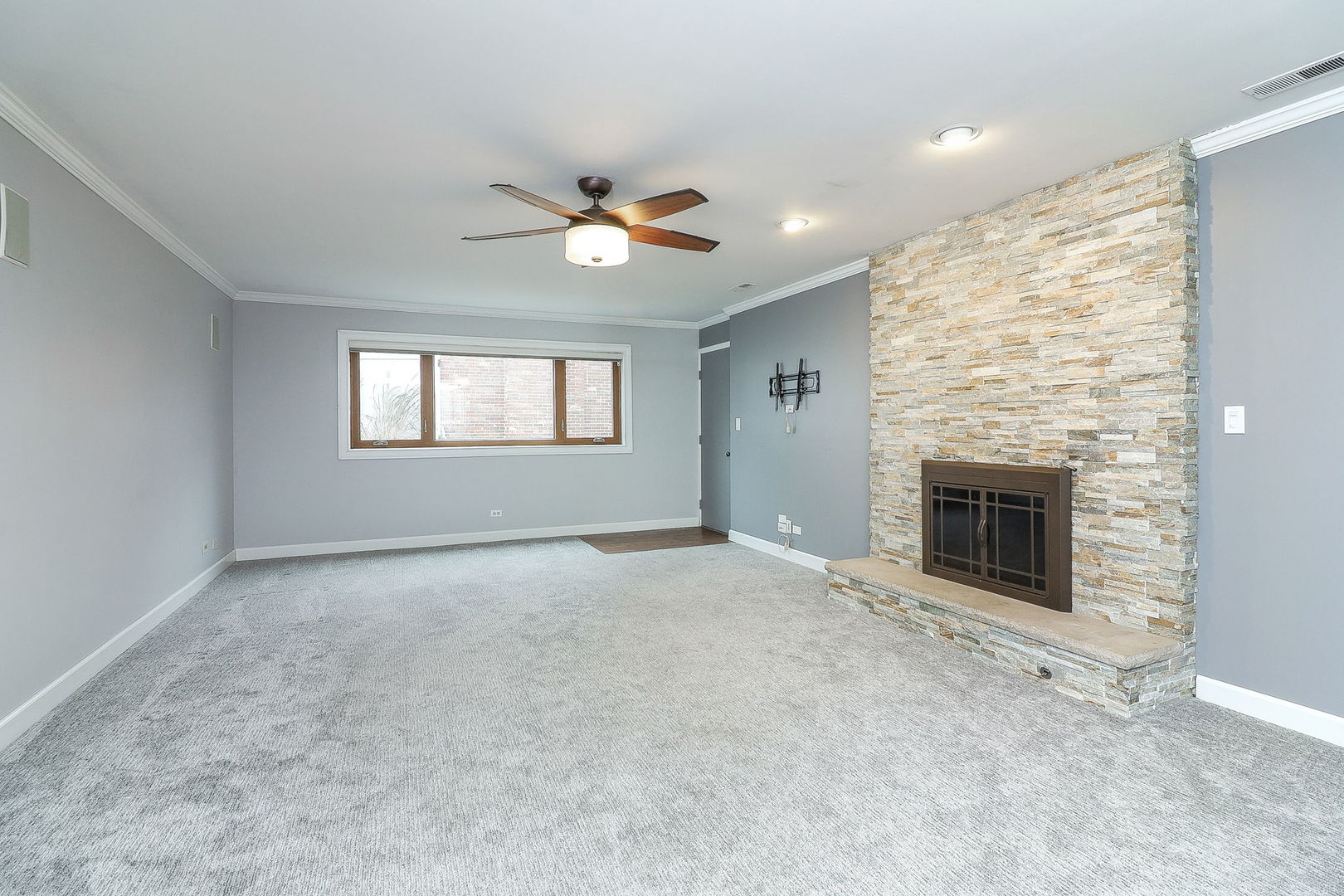 2147 Green Valley Road