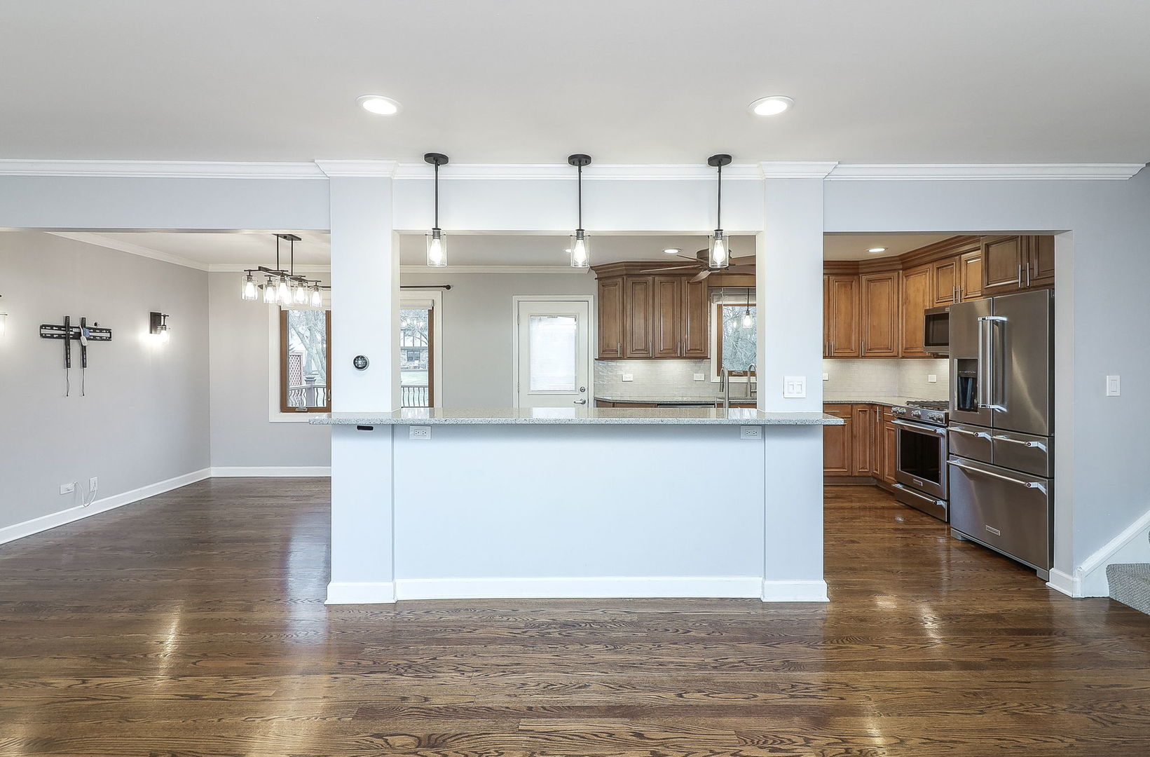 2147 Green Valley Road