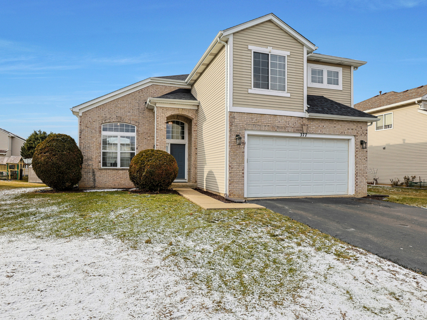 377 Foxborough Trail