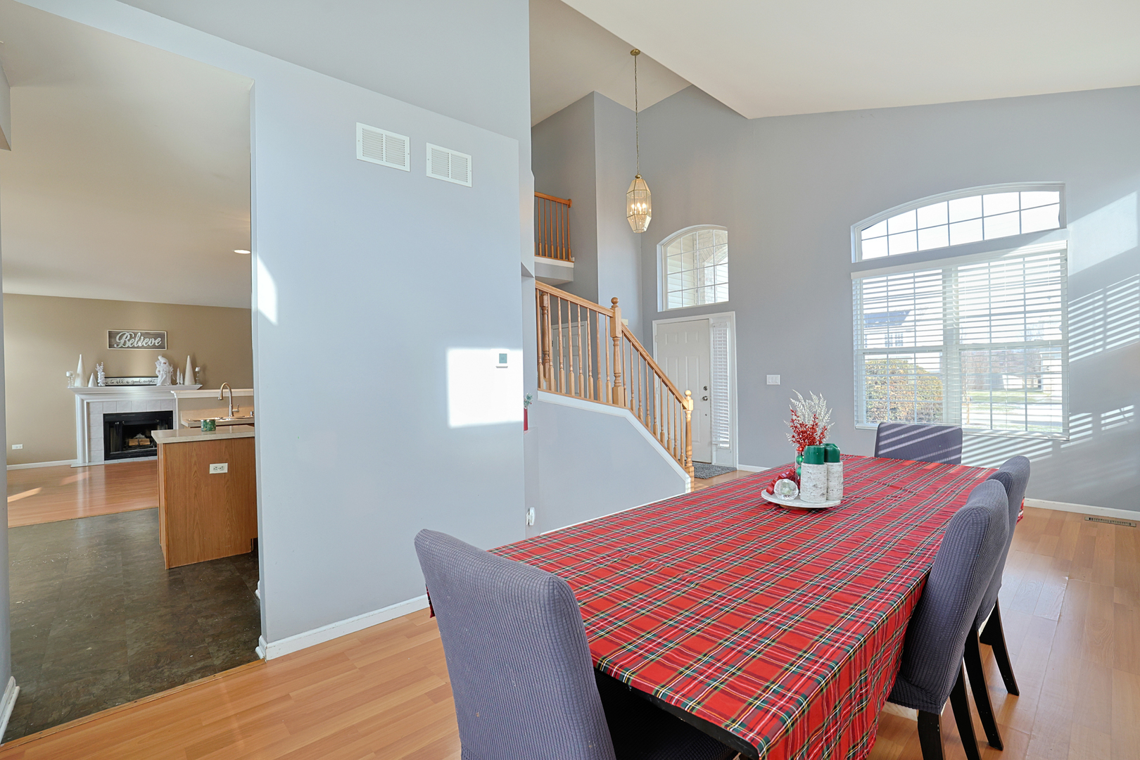 377 Foxborough Trail