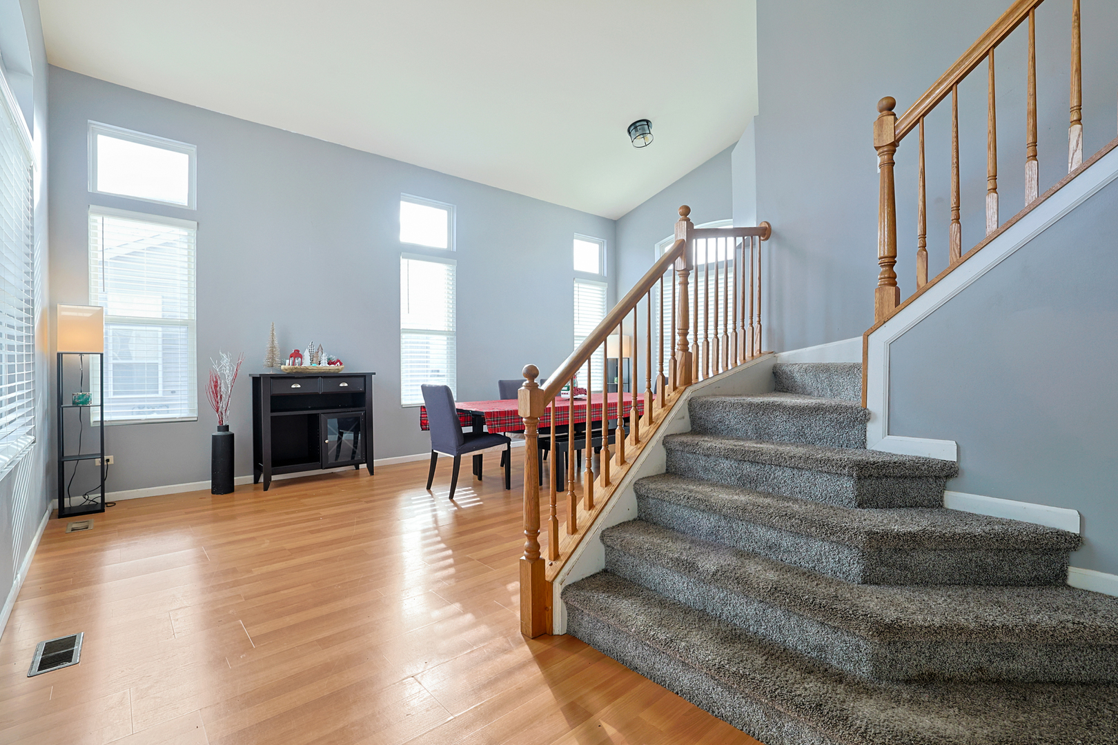 377 Foxborough Trail