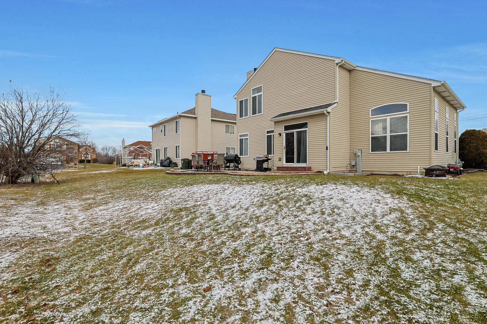 377 Foxborough Trail