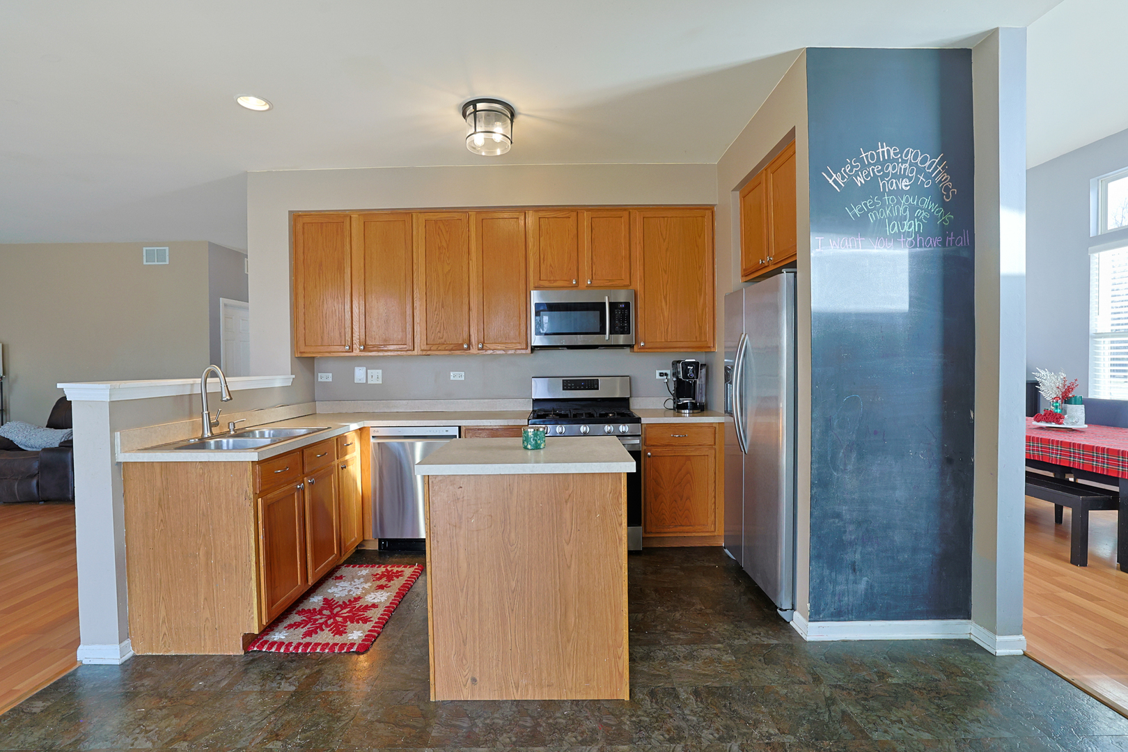 377 Foxborough Trail