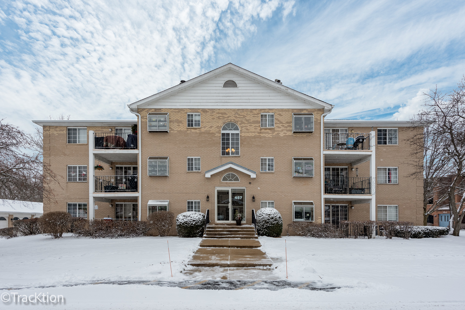 457 Valley Drive Unit: 204