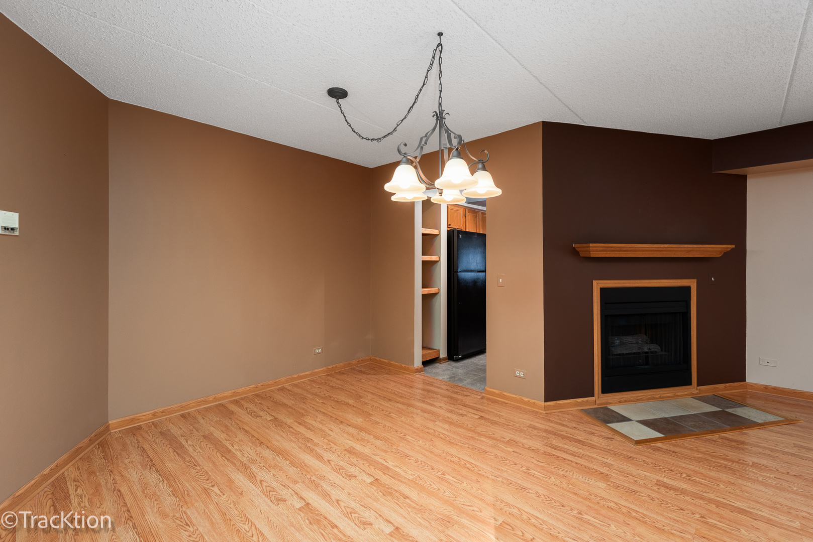 457 Valley Drive Unit: 204