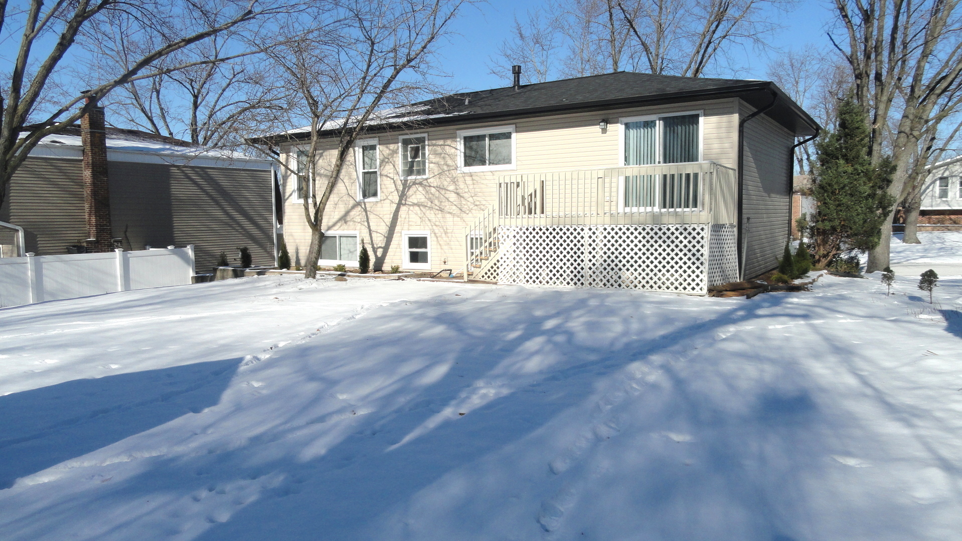 341 Falcon Ridge Way