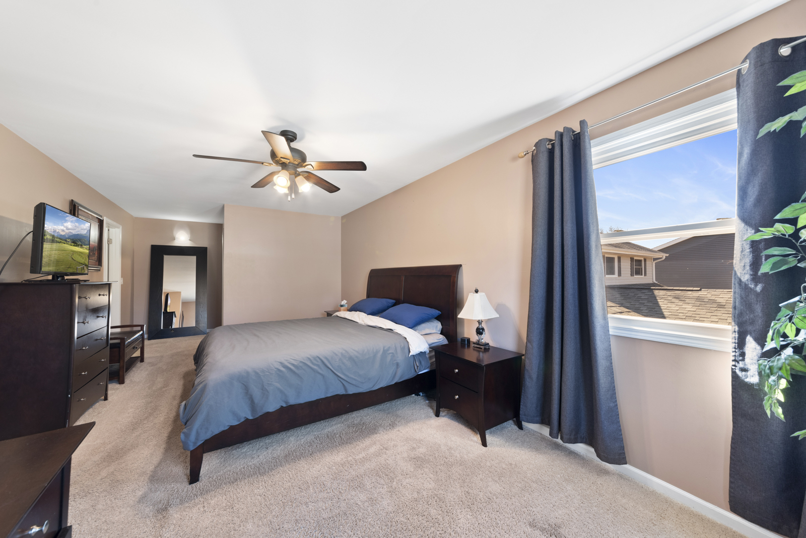 1148 Greensfield Drive