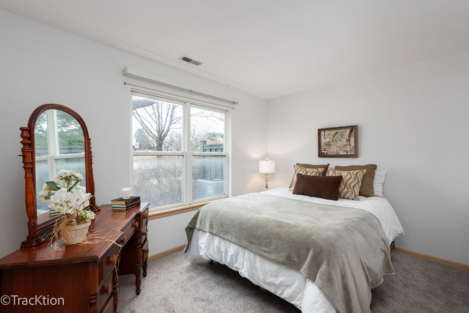 2315 Arquilla Drive Unit: 2315