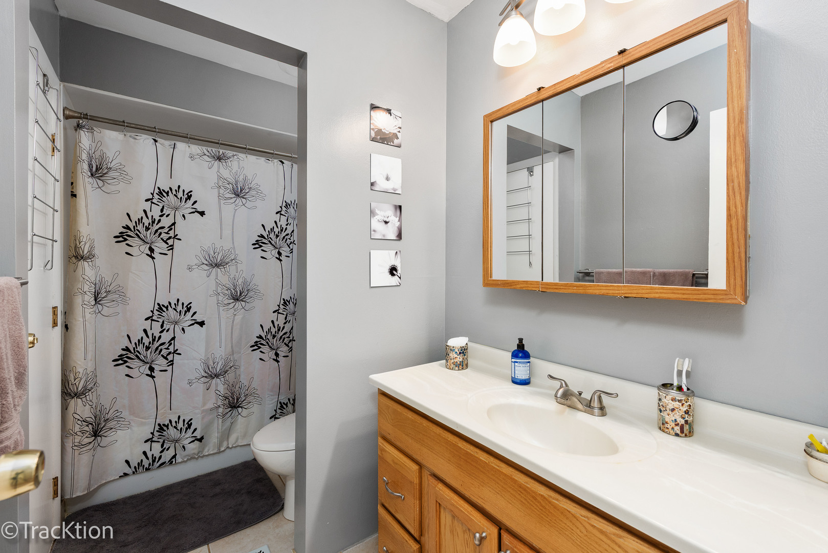 7330 Winthrop Way Unit: 18-1