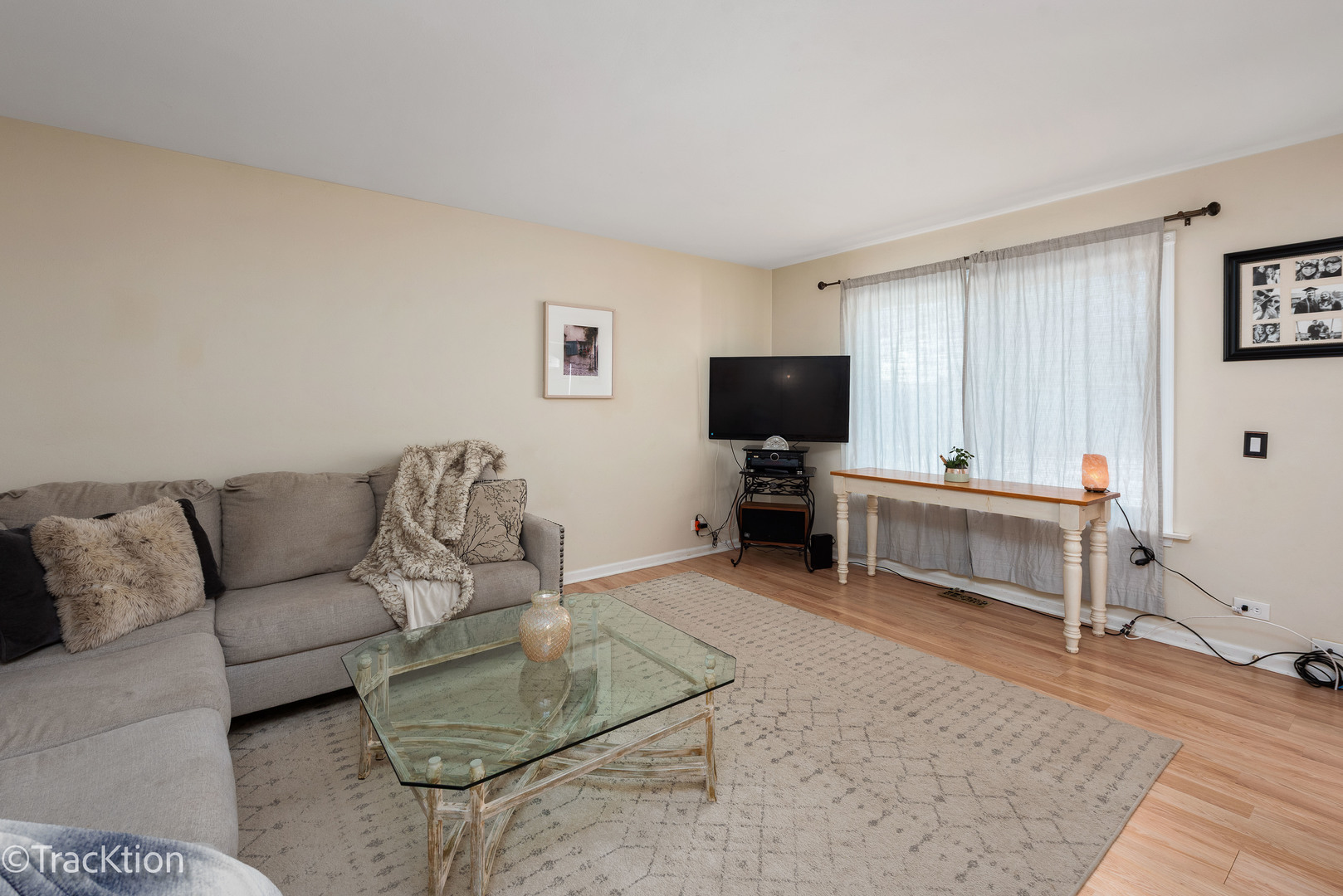 7330 Winthrop Way Unit: 18-1