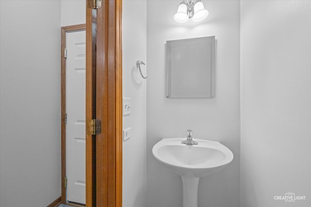 2216 Hillsboro Court Unit: 2216