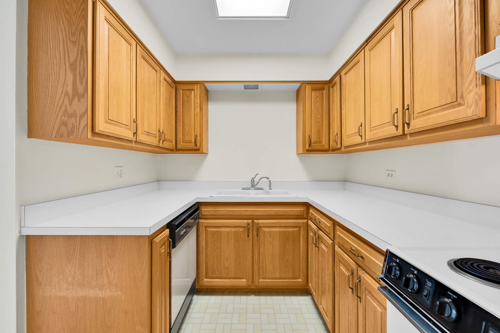 4129 Saratoga Avenue Unit: A217
