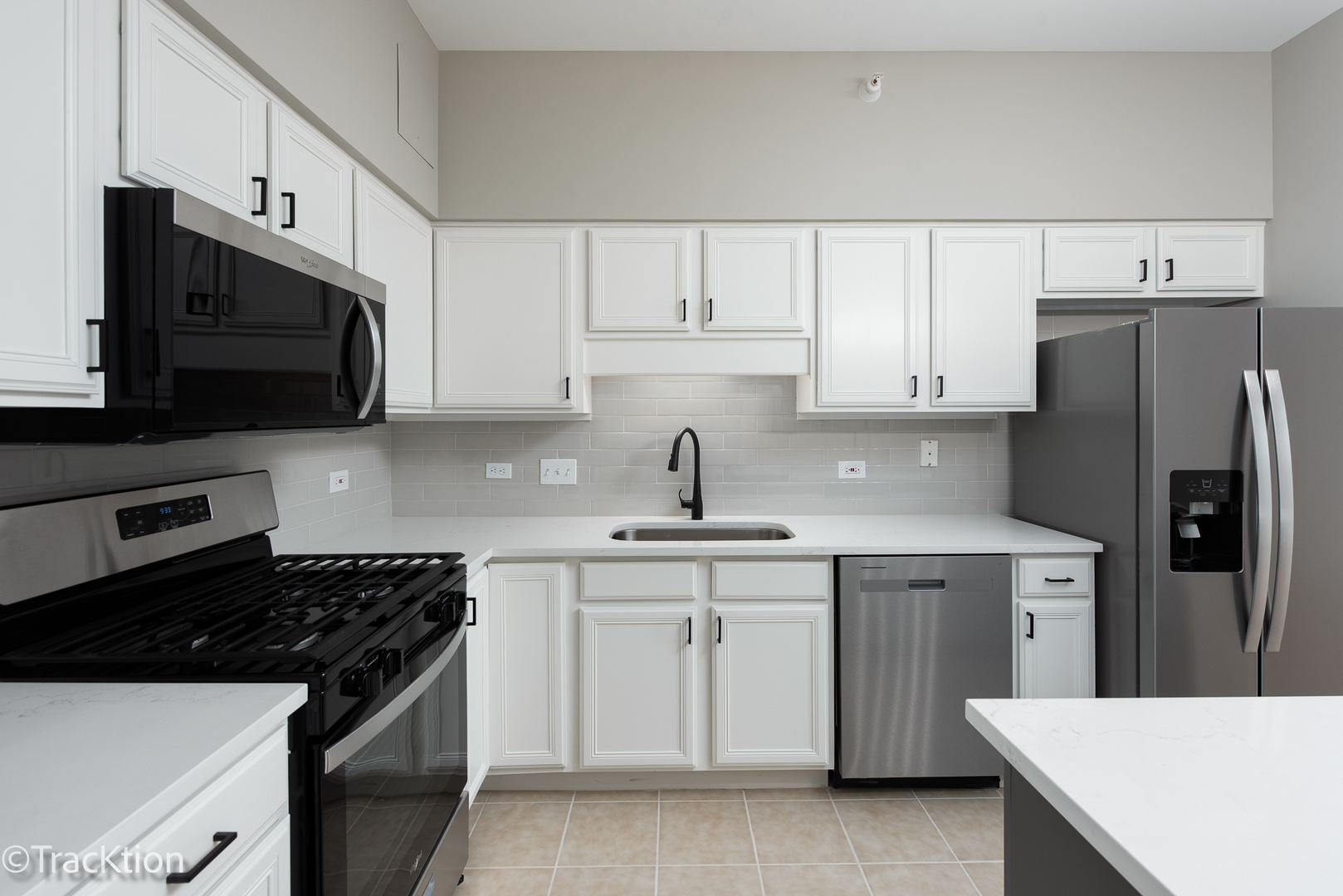 1 S Lincoln Avenue S Unit: 408