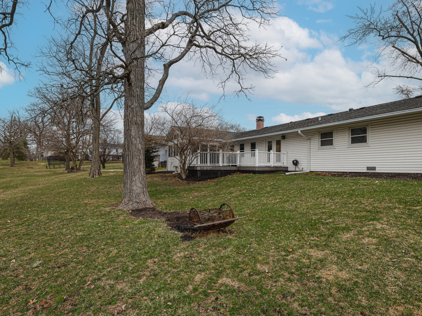 6930 Roberts Drive