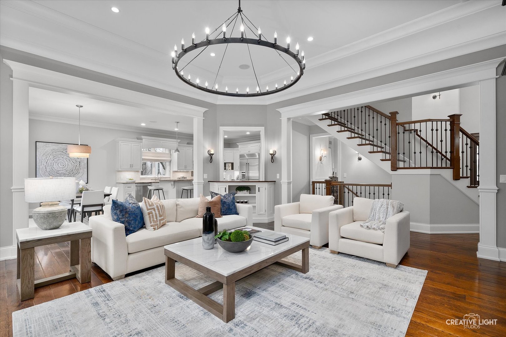 228 W Franklin Avenue
