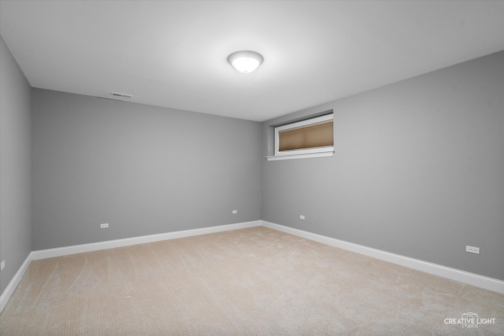 228 W Franklin Avenue