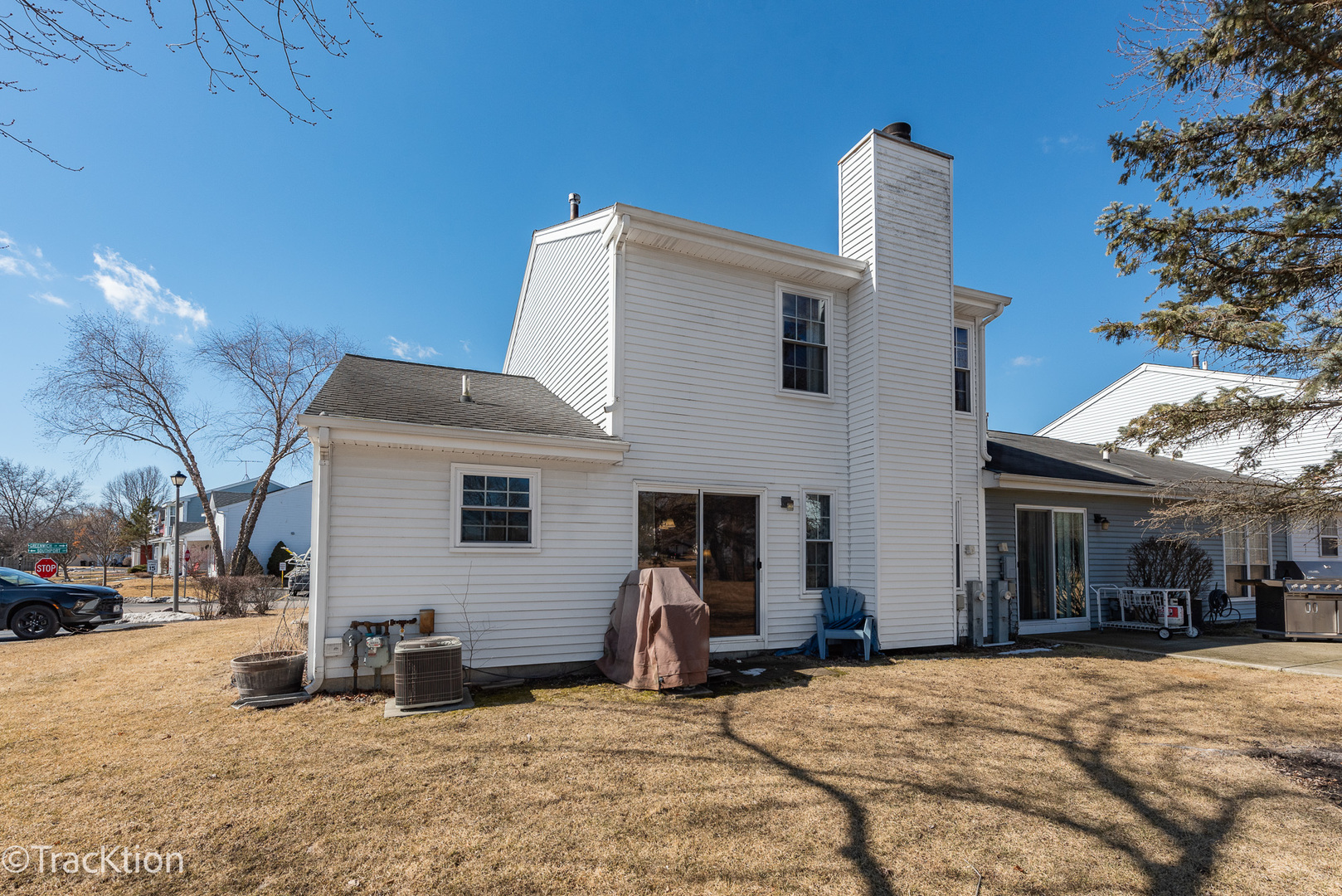 3306 GREENWICH Lane Unit: 3306