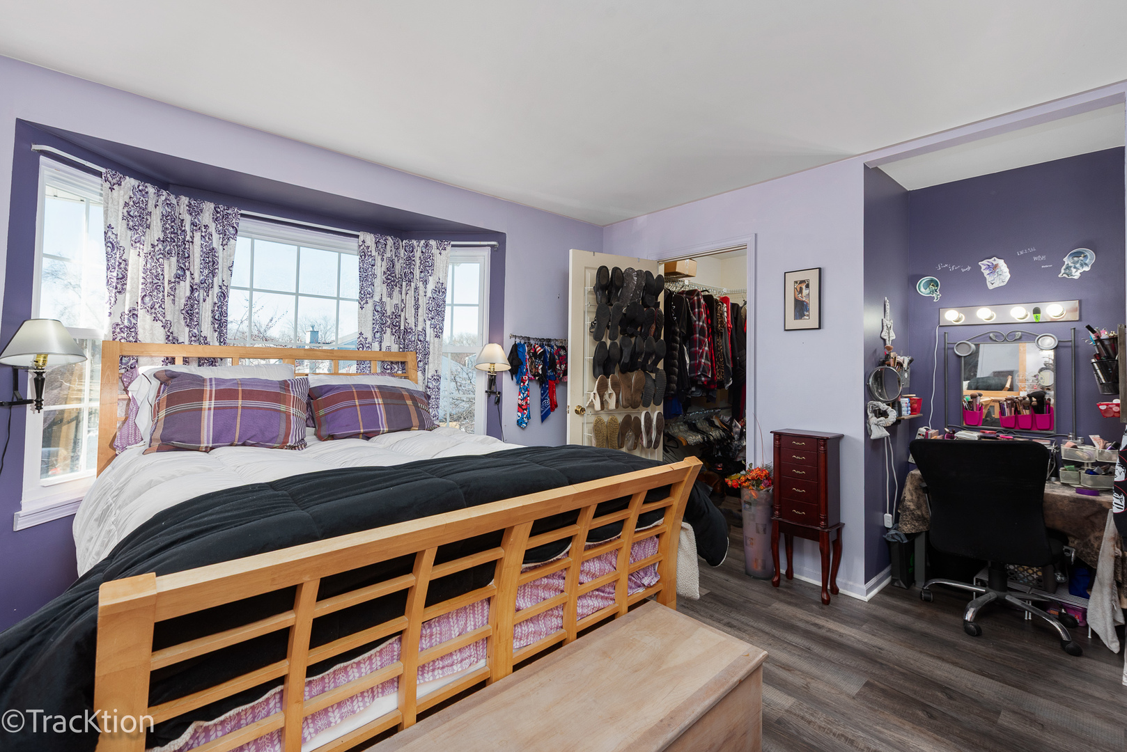 3306 GREENWICH Lane Unit: 3306