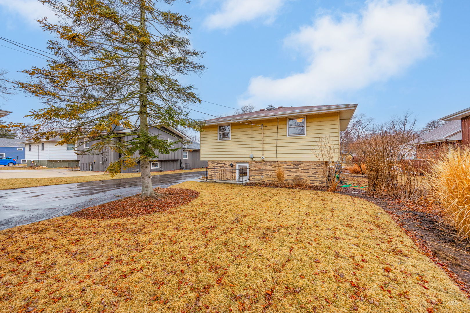 327 Otis Avenue