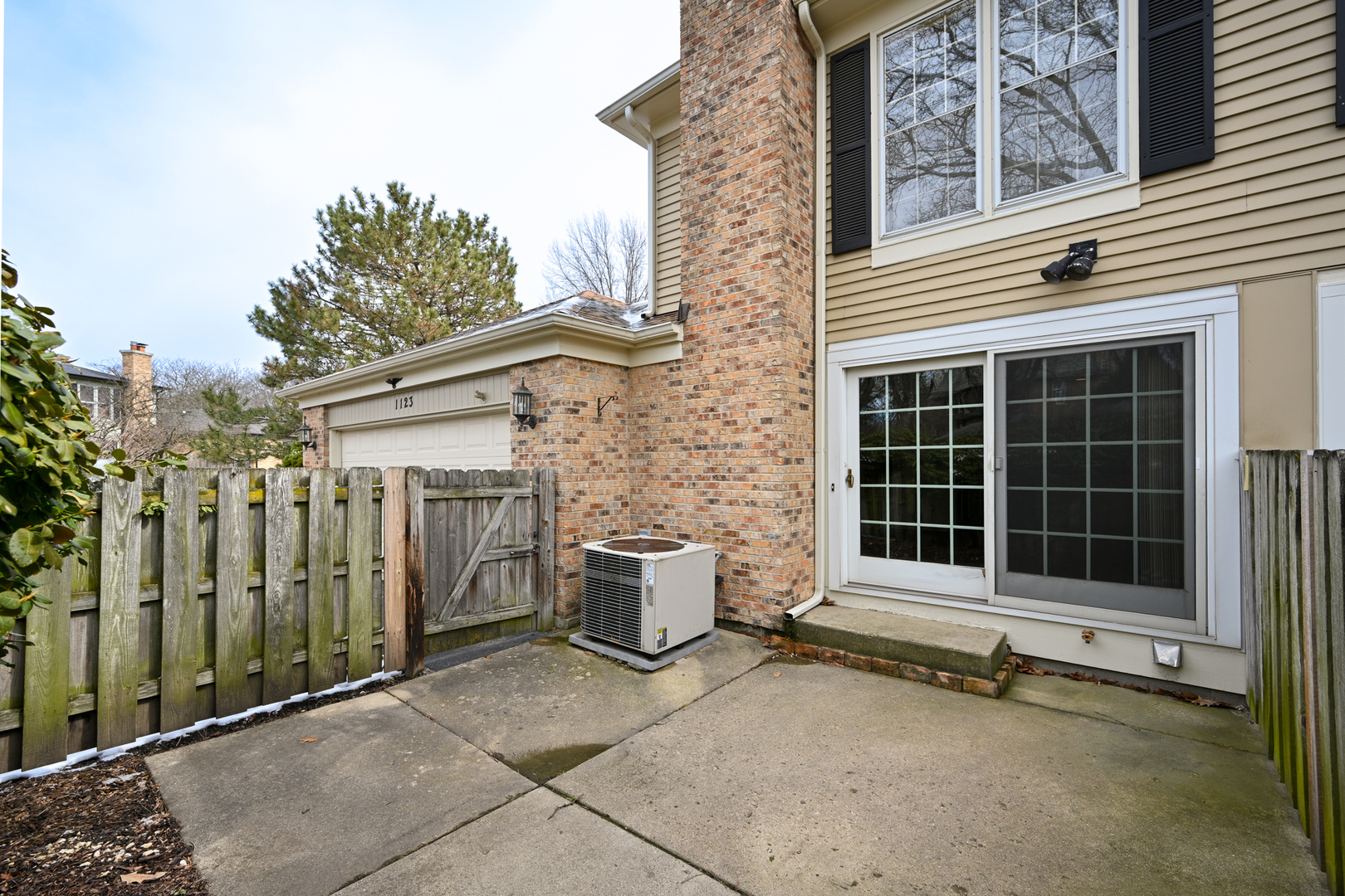 1123 Wexford Court