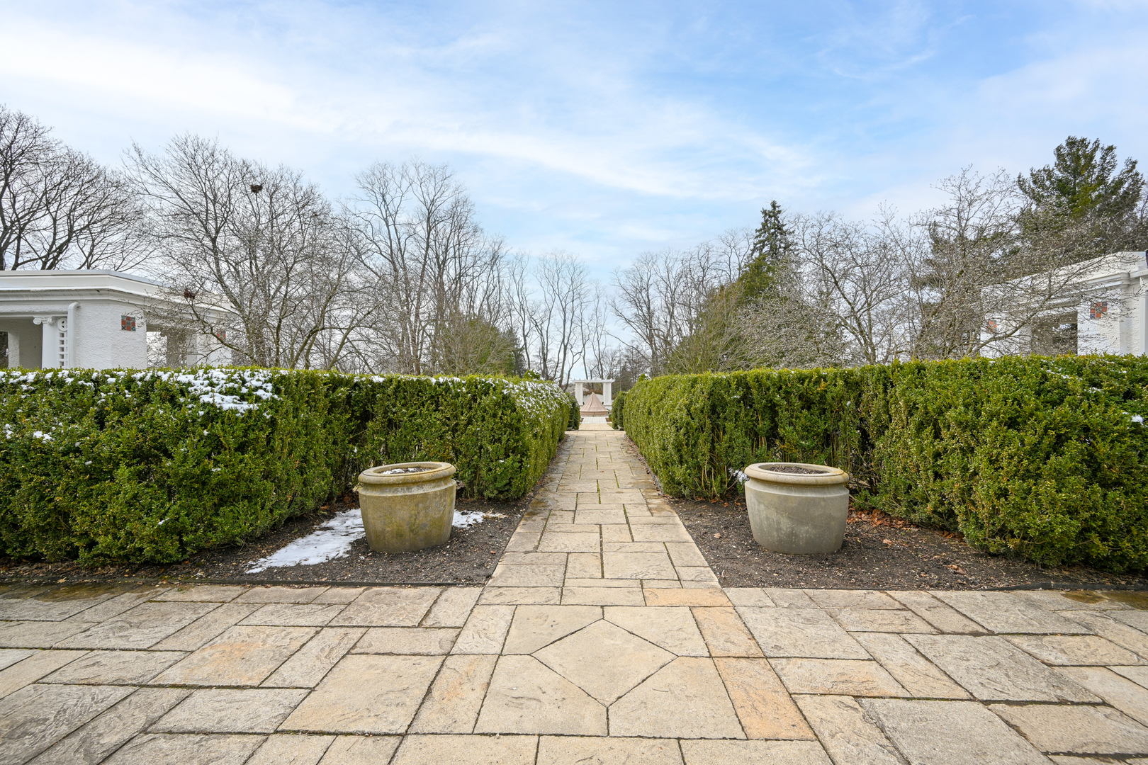 1123 Wexford Court