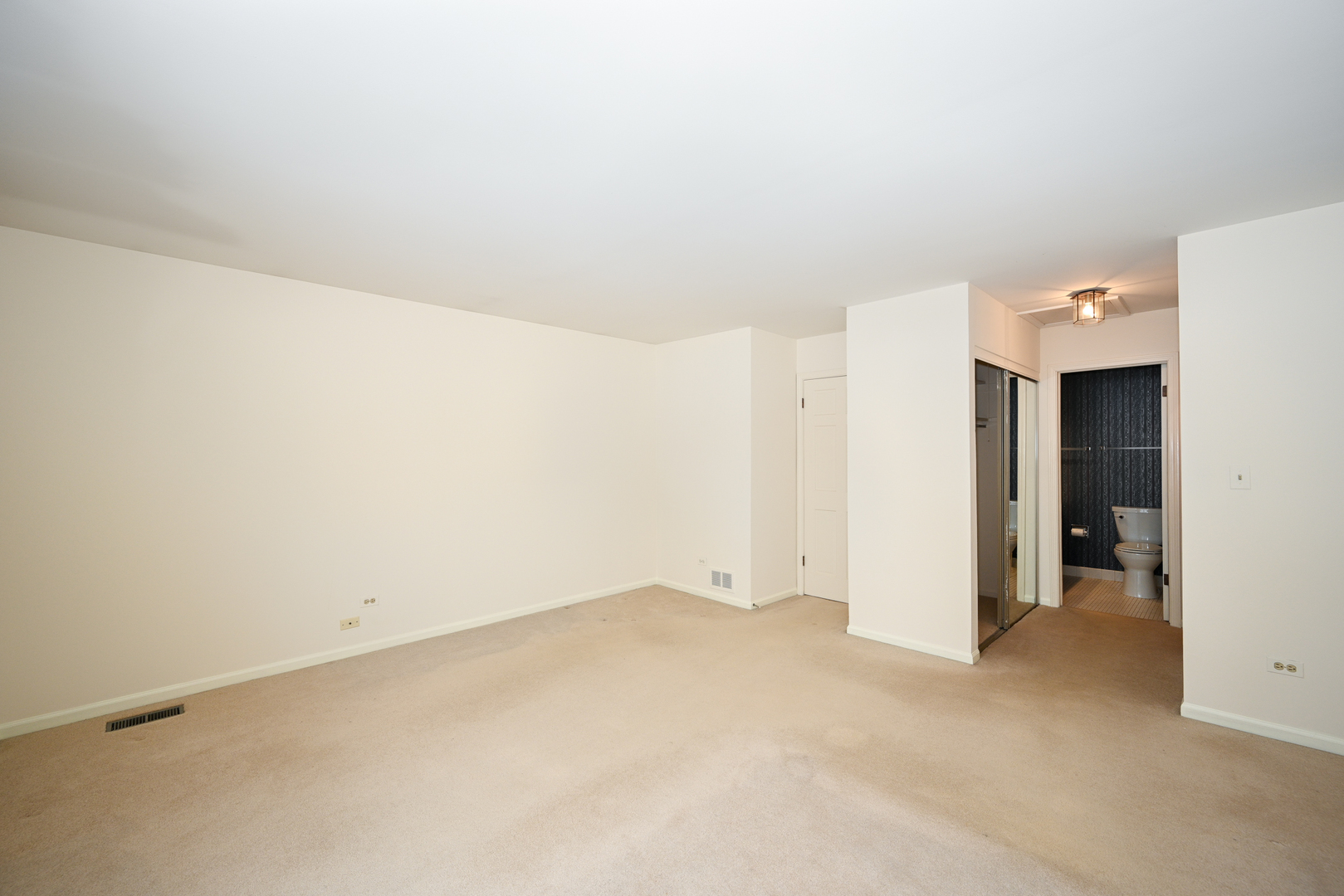 1123 Wexford Court