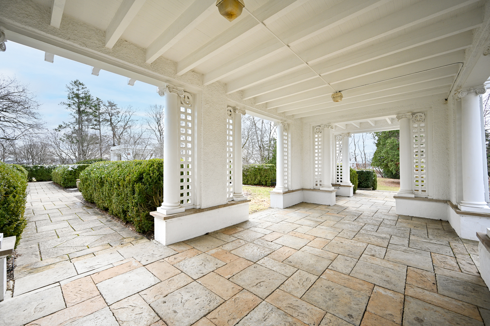 1123 Wexford Court