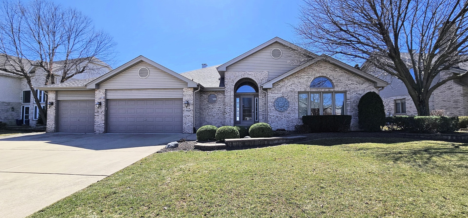 1459 Hillcrest Lane