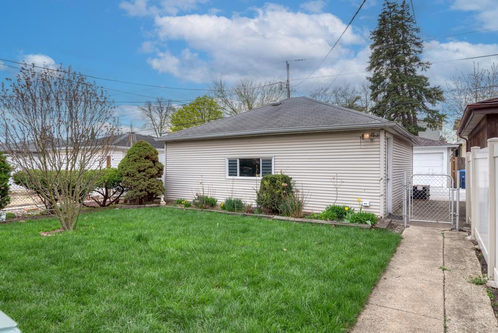 2144 N 73rd Avenue