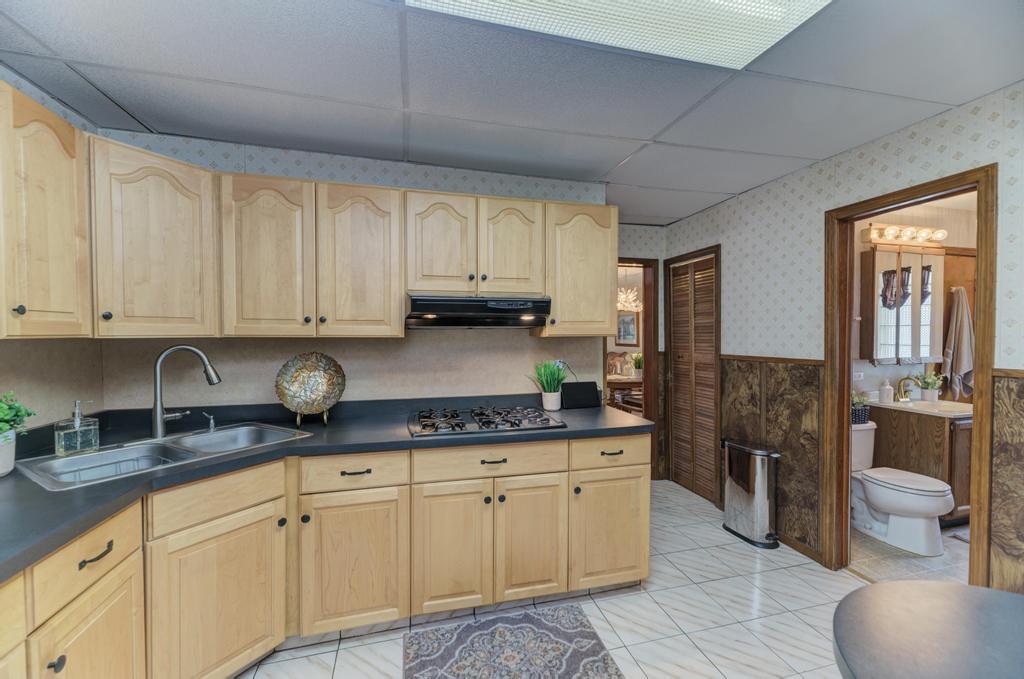 2144 N 73rd Avenue