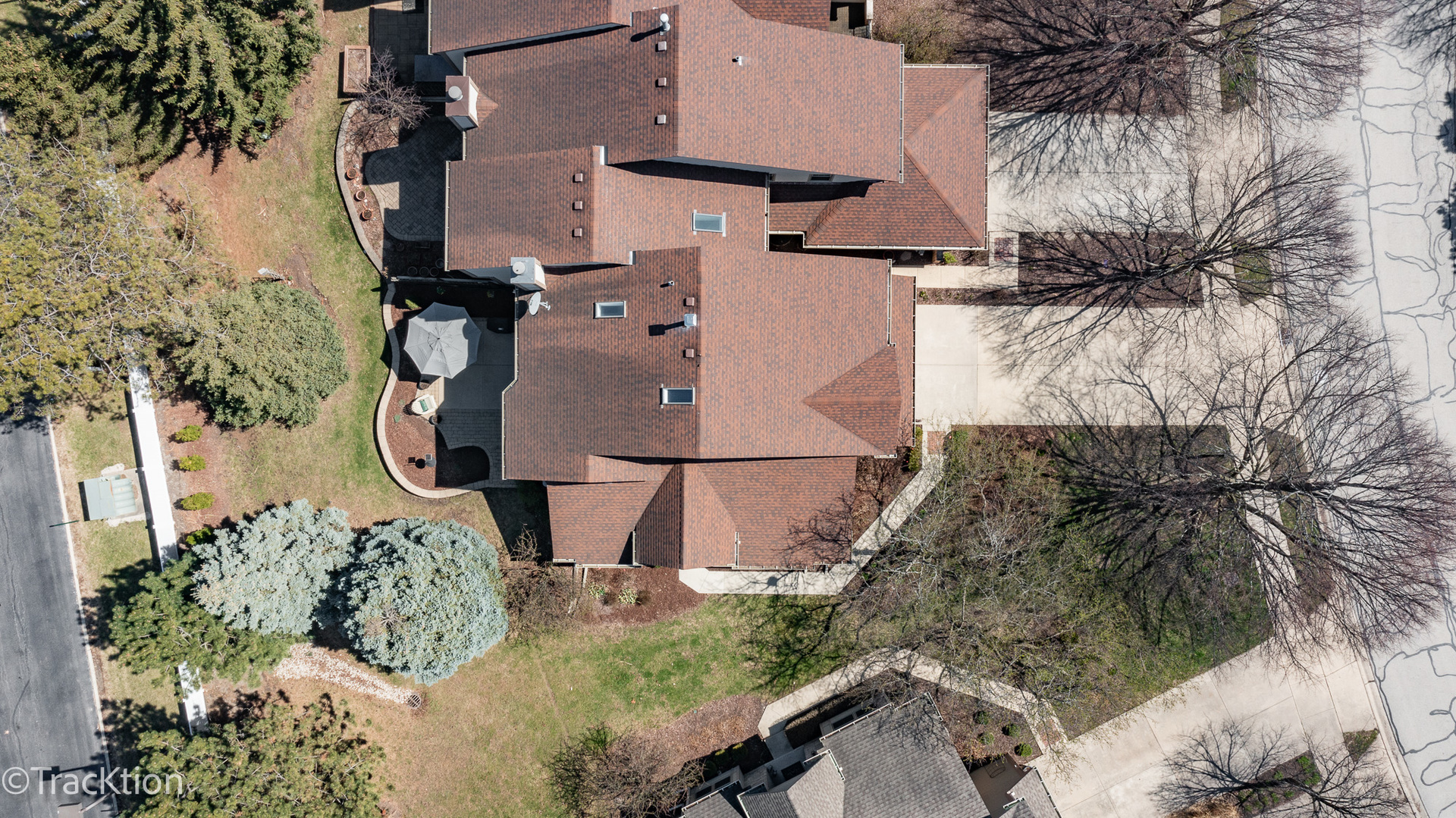 27W220 Chelsea Circle