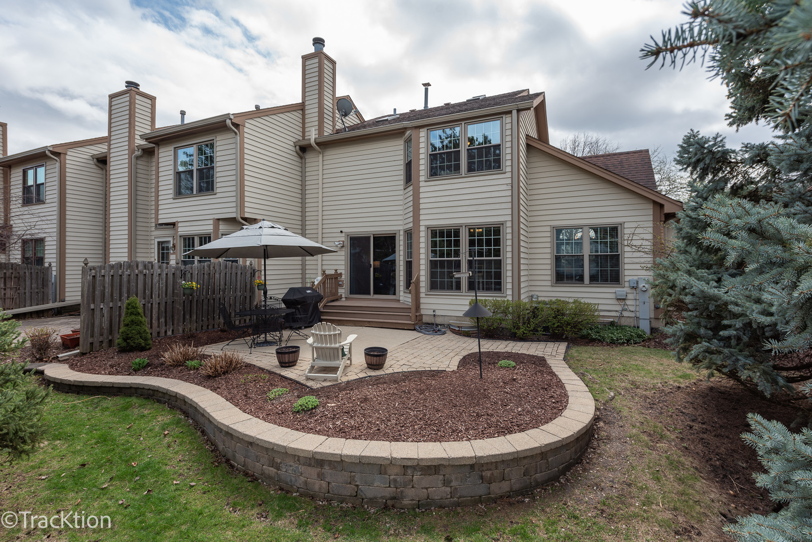27W220 Chelsea Circle