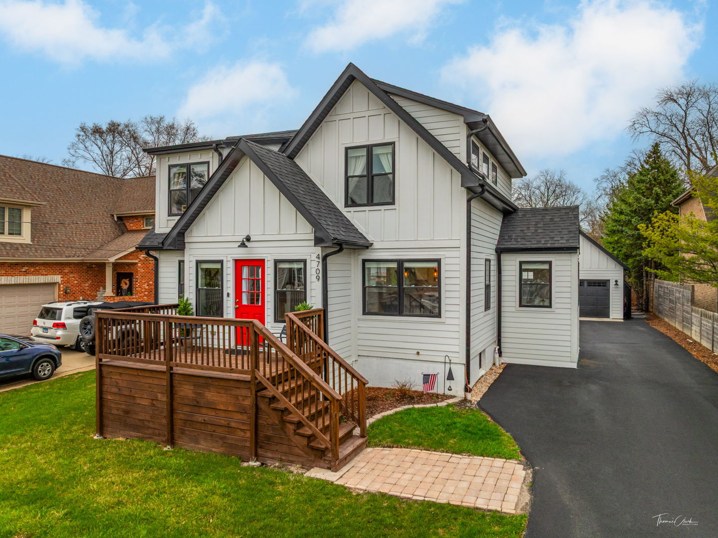 4709 Roslyn Road