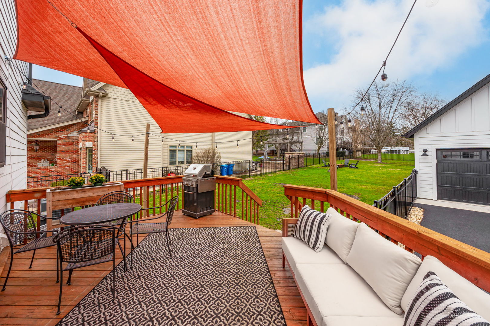 4709 Roslyn Road