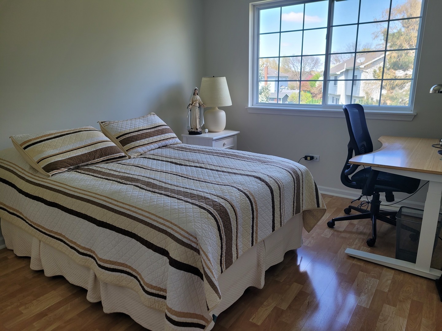 1739 windward Avenue Unit: 1739