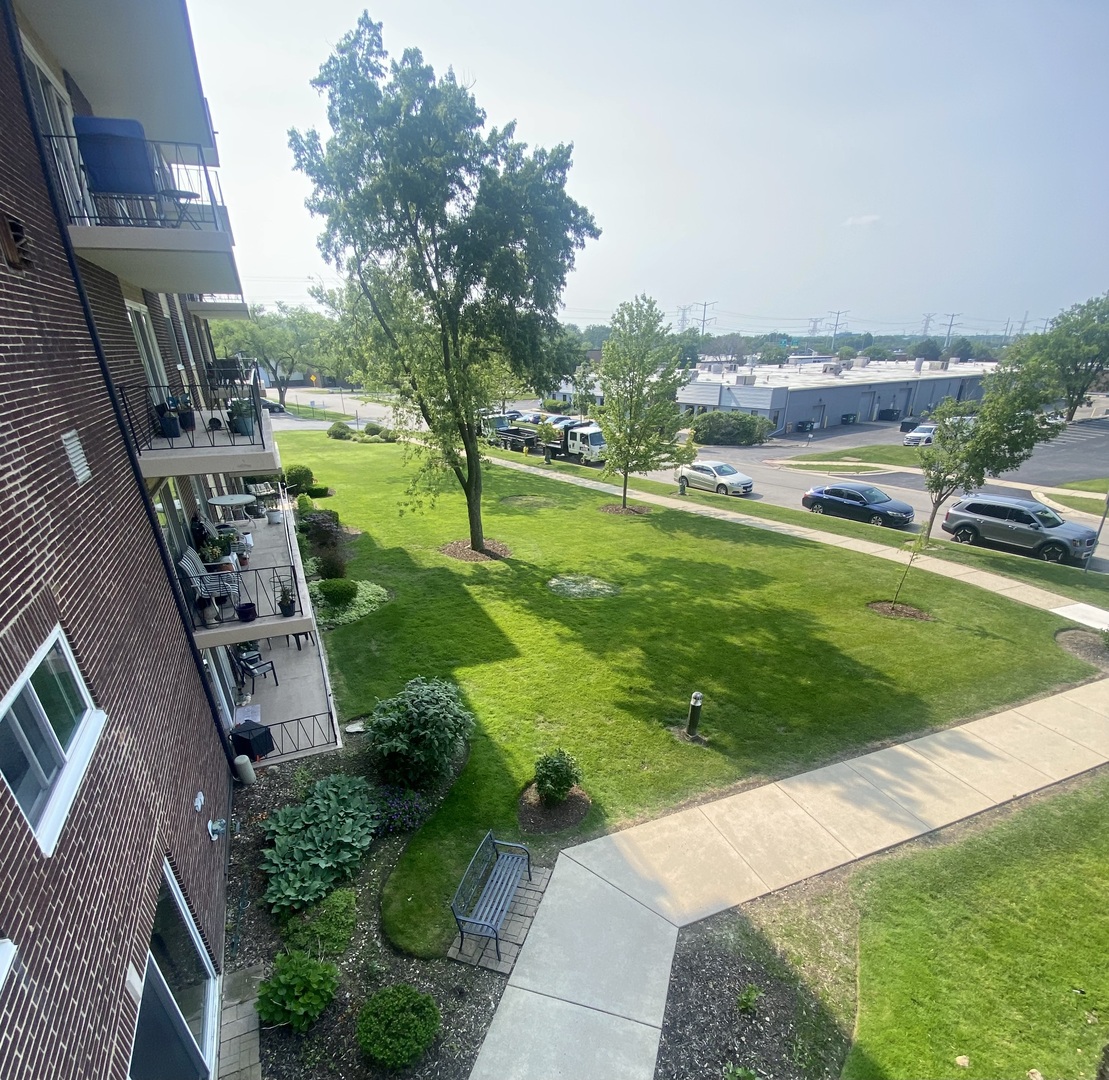 5300 Walnut Avenue Unit: 7C