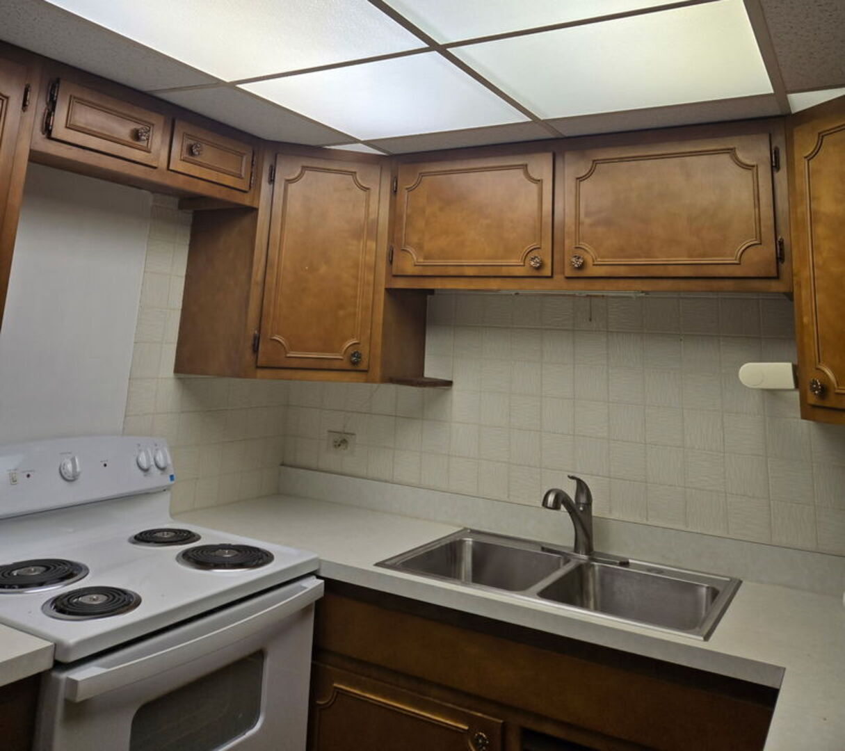 5300 Walnut Avenue Unit: 7C