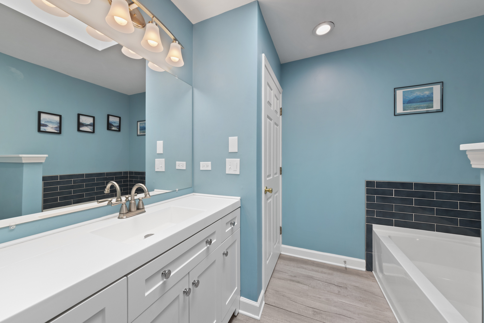 22W128 Butterfield Road