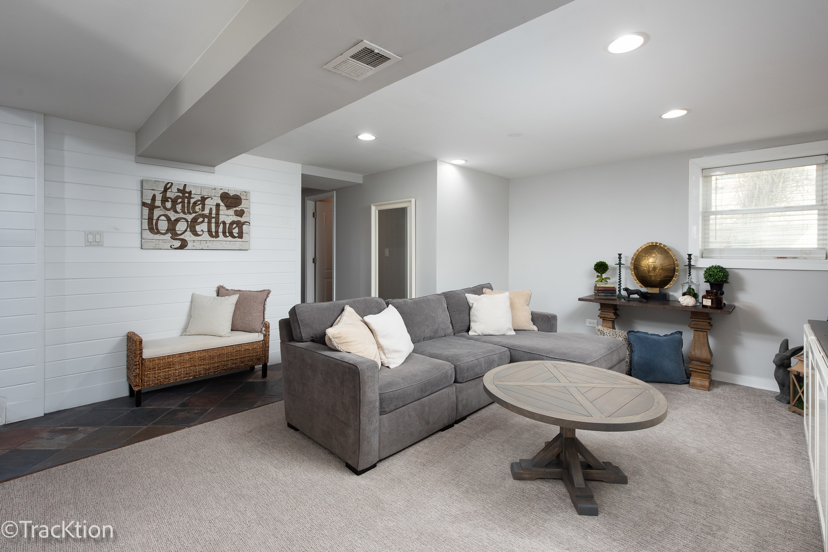 3946 Elm Street