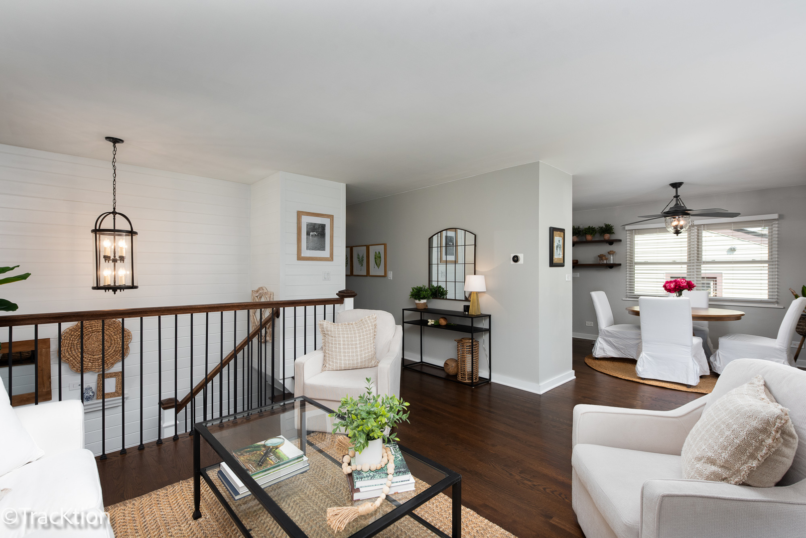 3946 Elm Street
